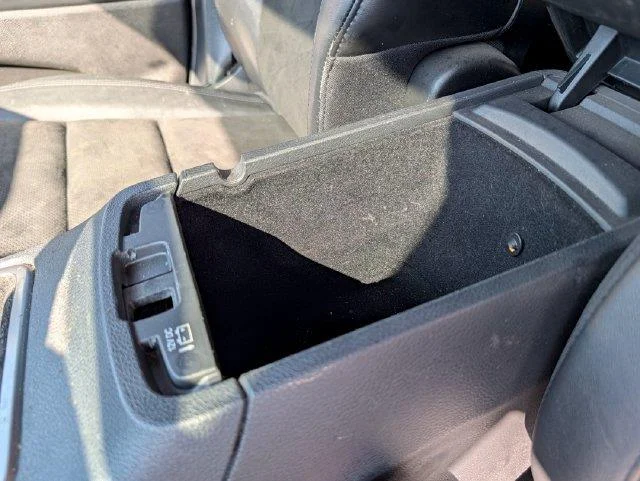Used 2020 White Jeep Altitude image 26