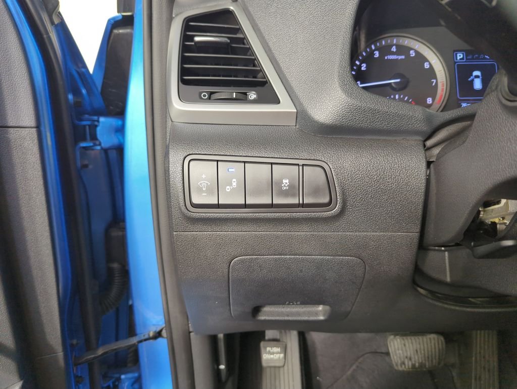 Used 2018 Blue Hyundai SEL Plus image 20