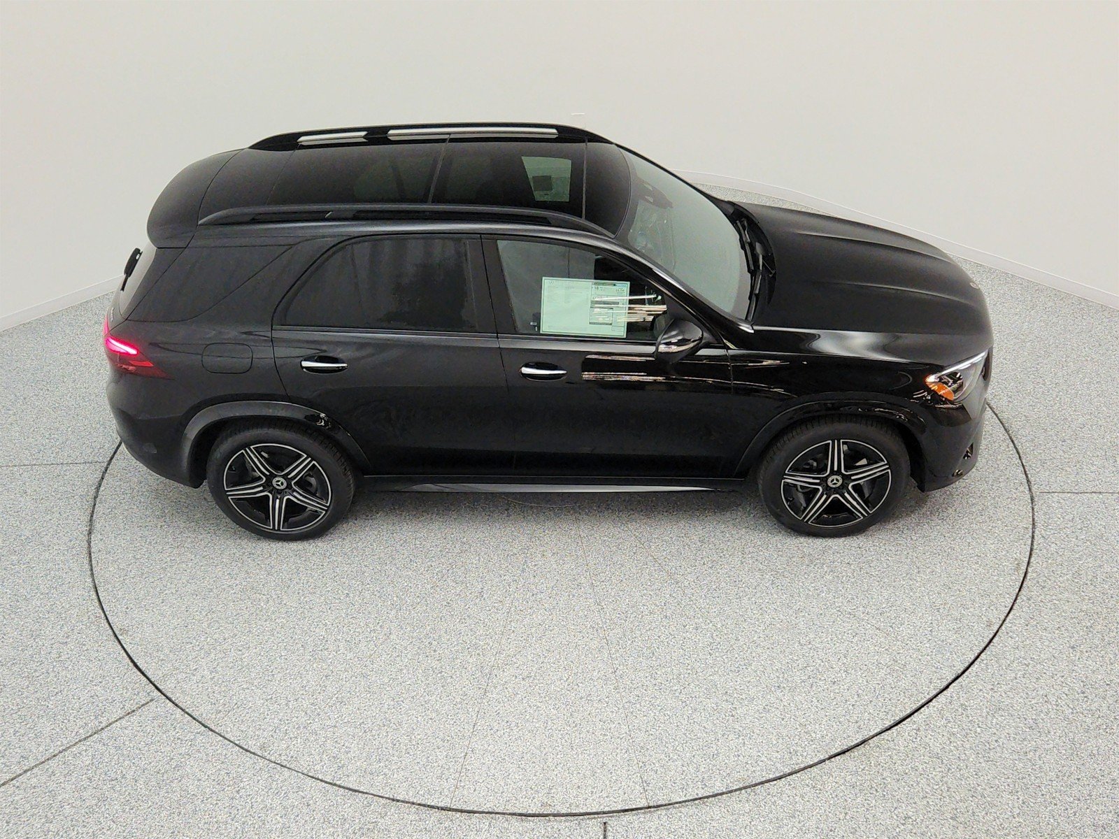 New 2026 Obsidian Black Metallic Mercedes-Benz GLE 580 4MATIC® SUV image 19