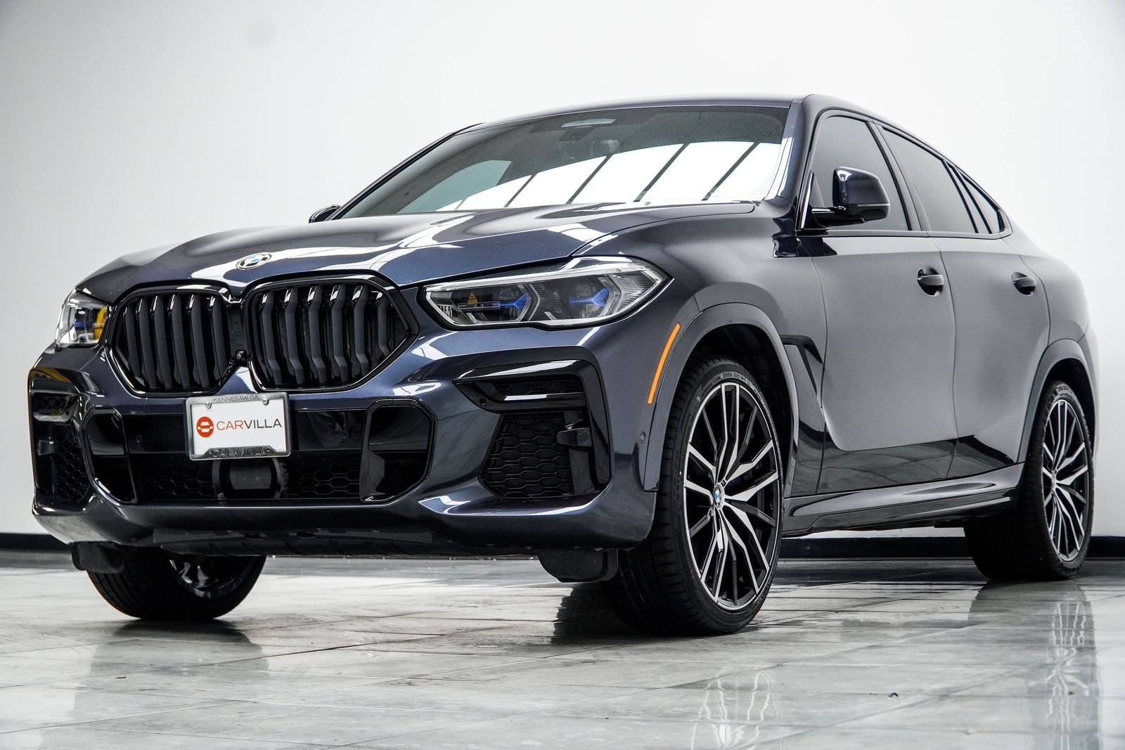 Used 2022 Gray BMW xDrive40i image 9