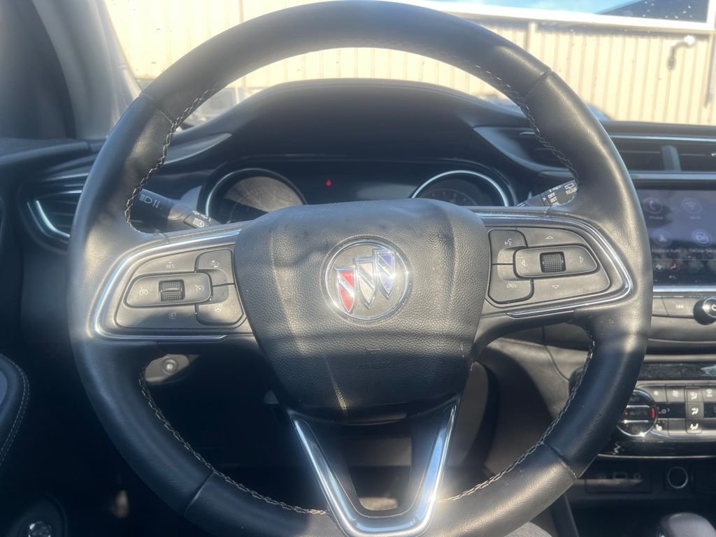 Used 2023 Blue Buick Essence image 9