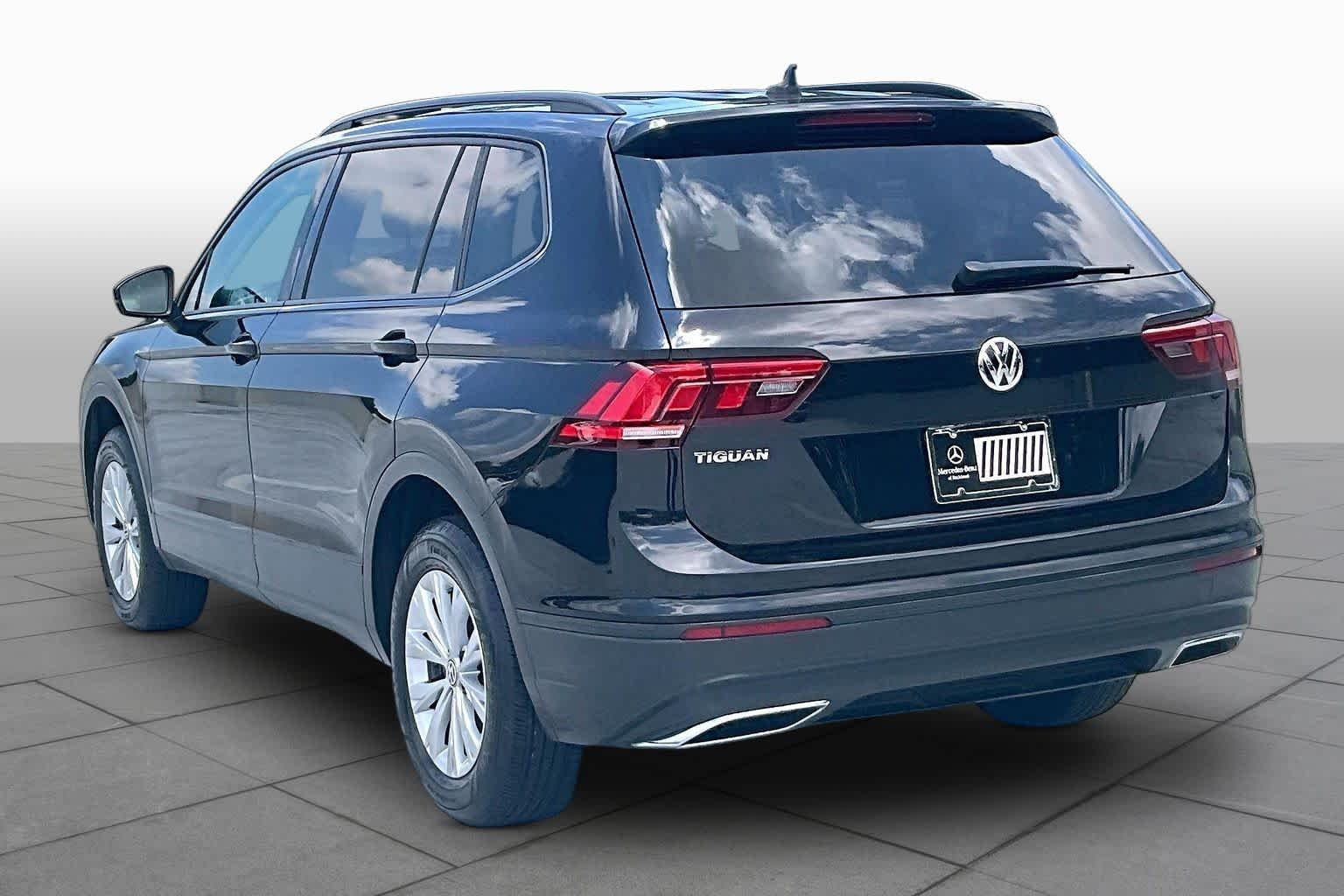 Used 2020 Deep Black Pearl Volkswagen S image 11