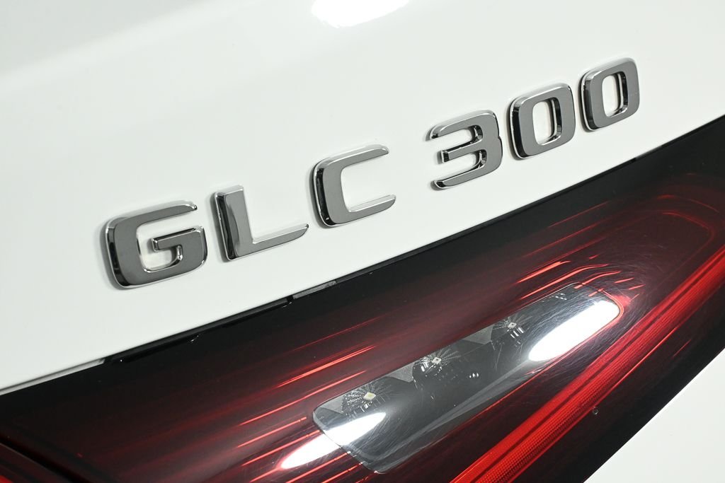 Certified Used 2024 White Mercedes-Benz GLC 300 Coupe image 27