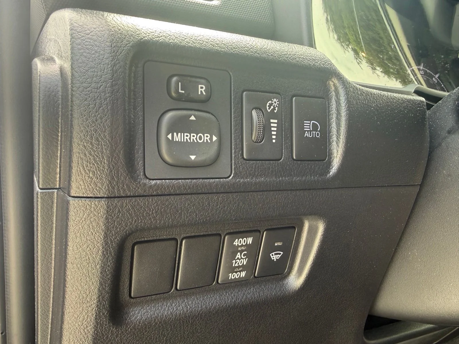 Used 2023 Silver Toyota SR5 Premium image 25