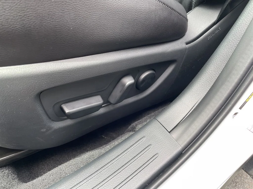 New 2026 Wind Chill Pearl Mazda 2.5 S Premium AWD image 15
