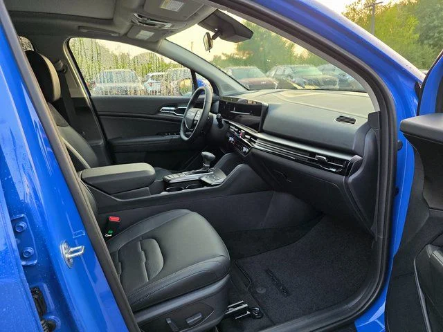 New 2026 Blue Kia X-Line image 11