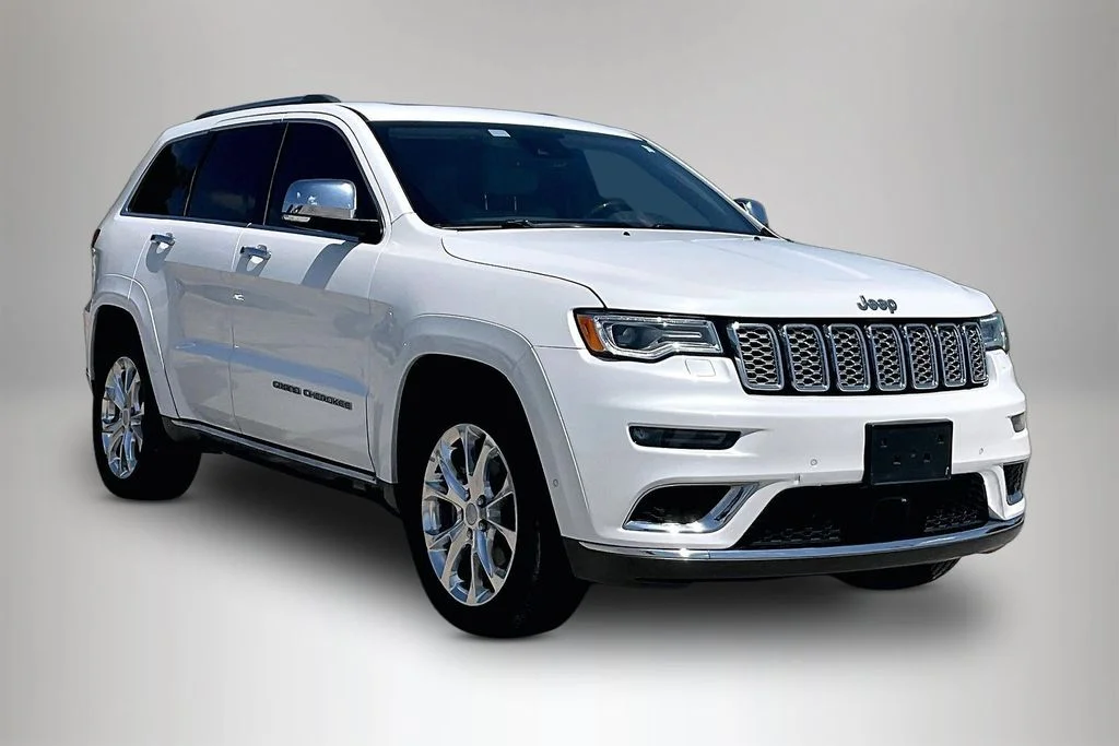 2019 Jeep Grand Cherokee Summit 4WD's photo