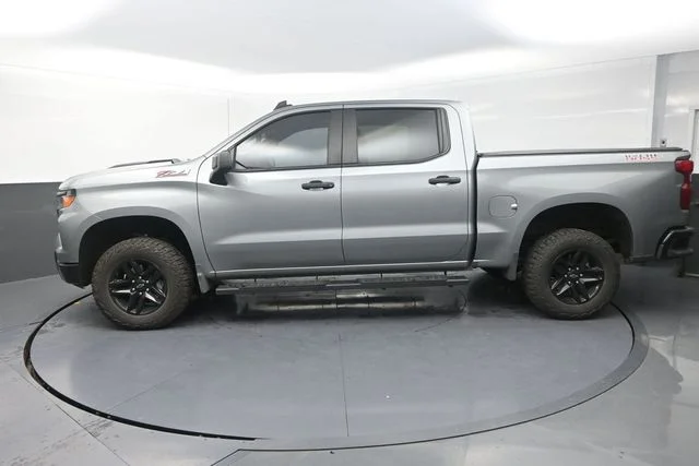 Used 2025 Gray Chevrolet Custom Trail Boss image 4