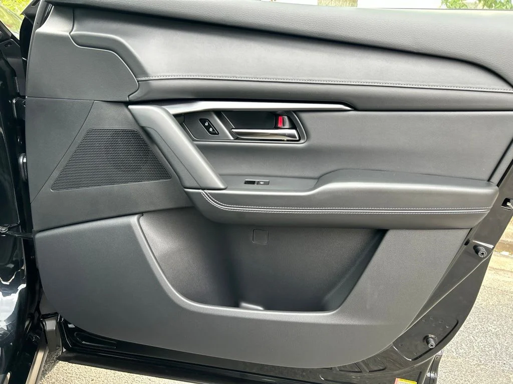 New 2026 Jet Black Mica Mazda 2.5 S Select image 29