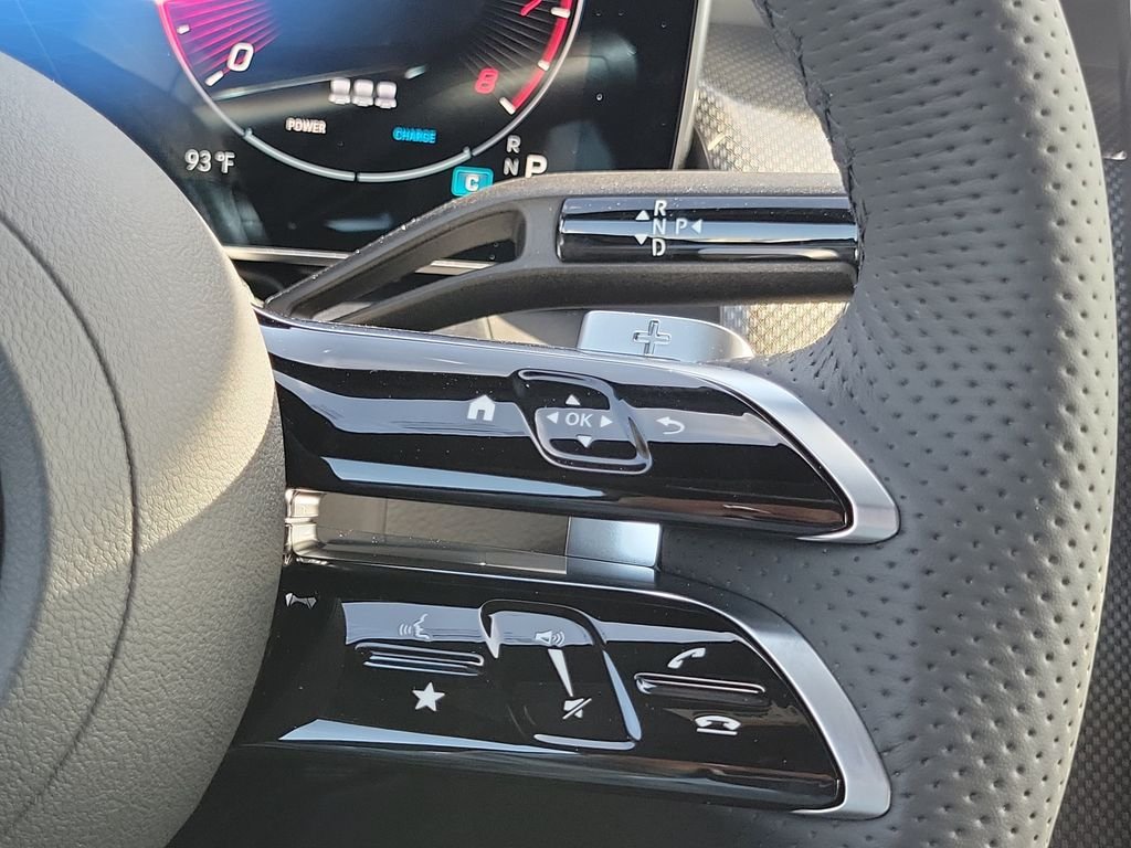 New 2027 MANUFAKTUR Alpine Grey Mercedes-Benz GLC 300 image 25