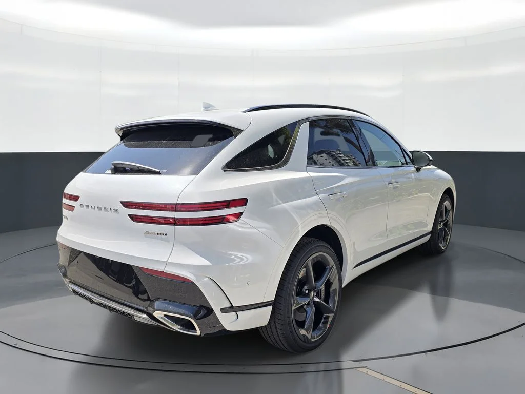 New 2027 White Genesis 3.5T Sport Prestige image 3