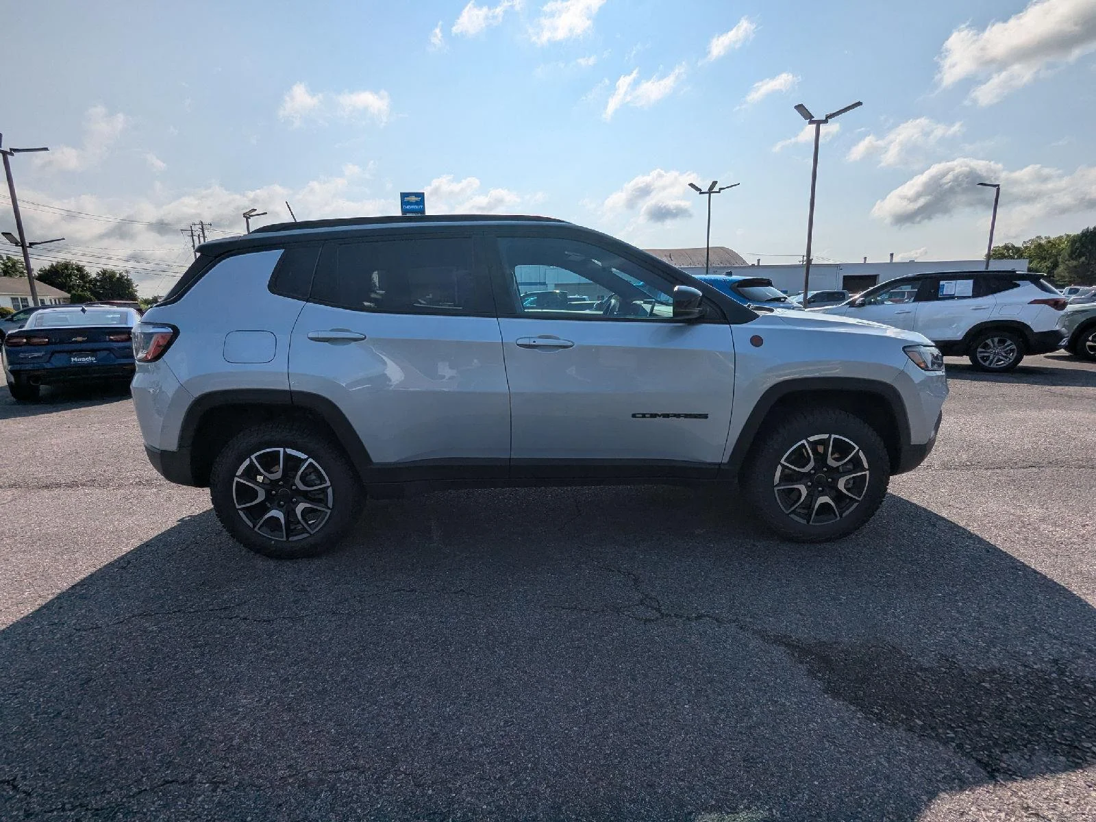 2025 Jeep Compass Trailhawk - Photo 8