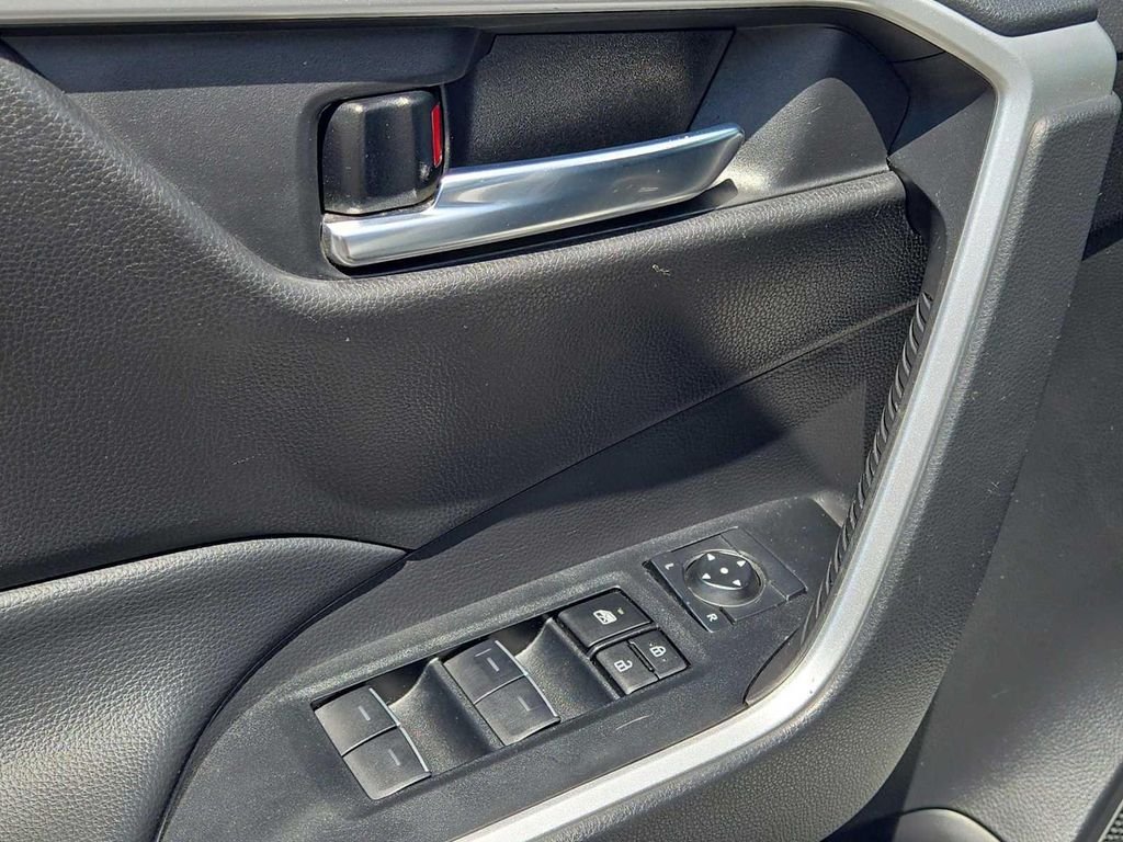 Used 2024 White Toyota XLE image 19