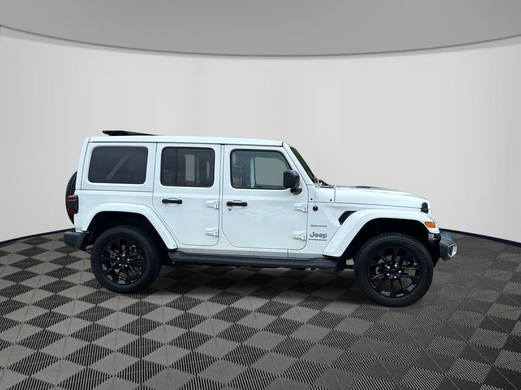 Used 2023 White Jeep Sahara 4xe image 8