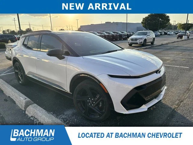 Used 2024 Iridescent Pearl Tricoat Chevrolet RS image 2