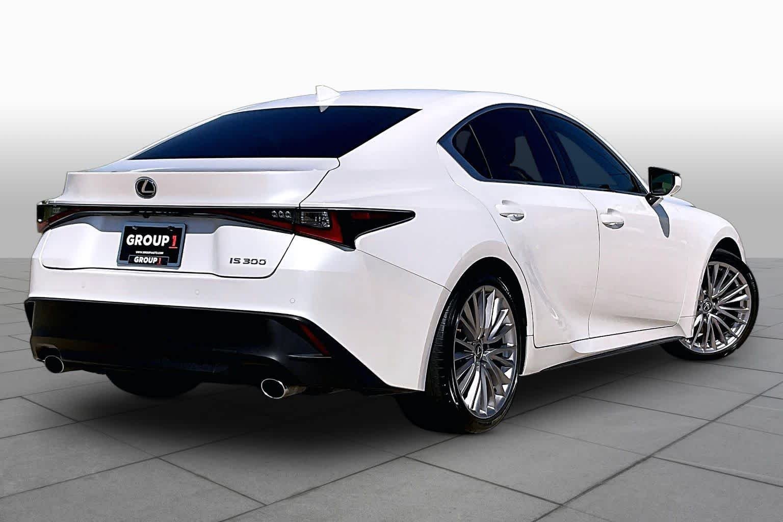 Used 2023 Eminent White Pearl Lexus  image 13