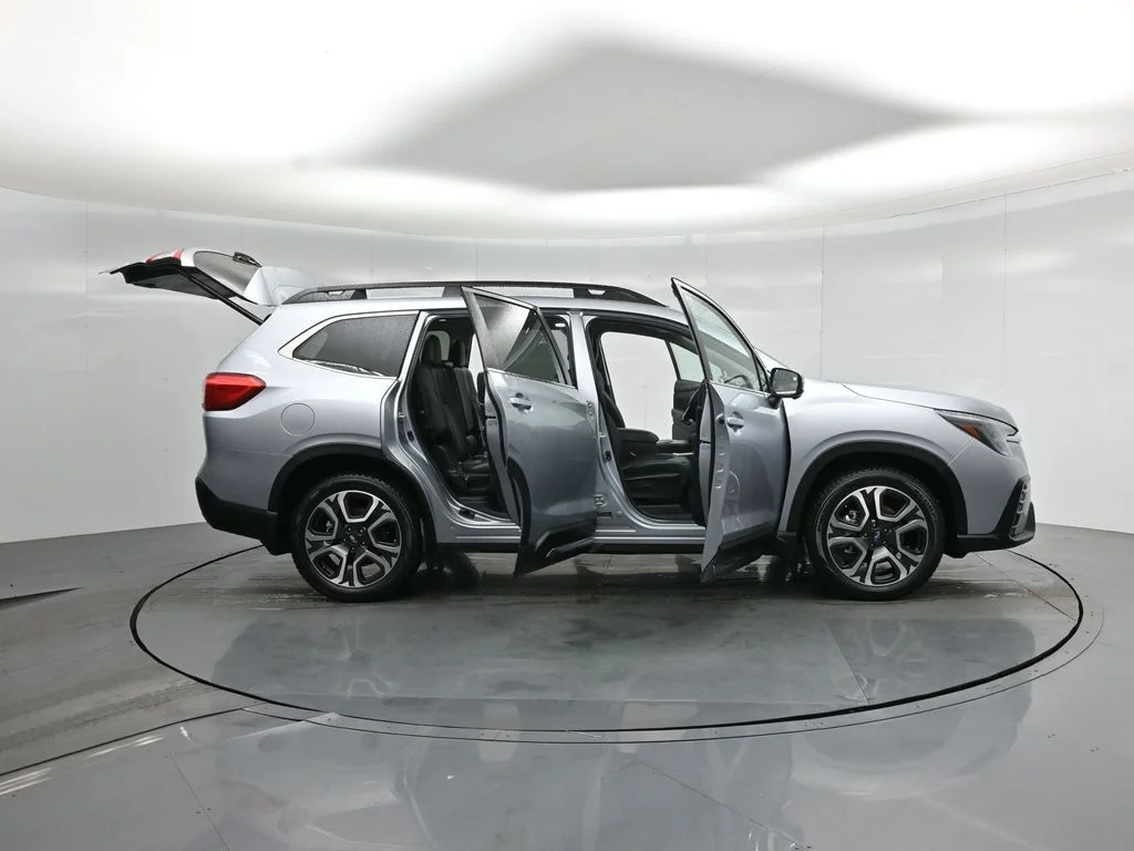 Certified Used 2023 Silver Subaru Limited image 5
