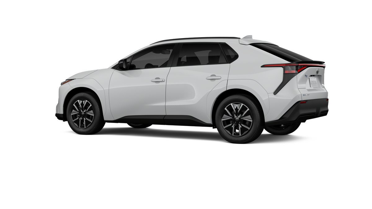 New 2026 WINDCHILL PEARL Toyota XLE image 27