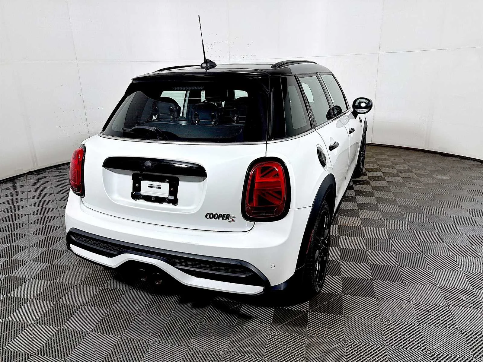 Used 2023 Nanuq White Metallic MINI Cooper S image 6