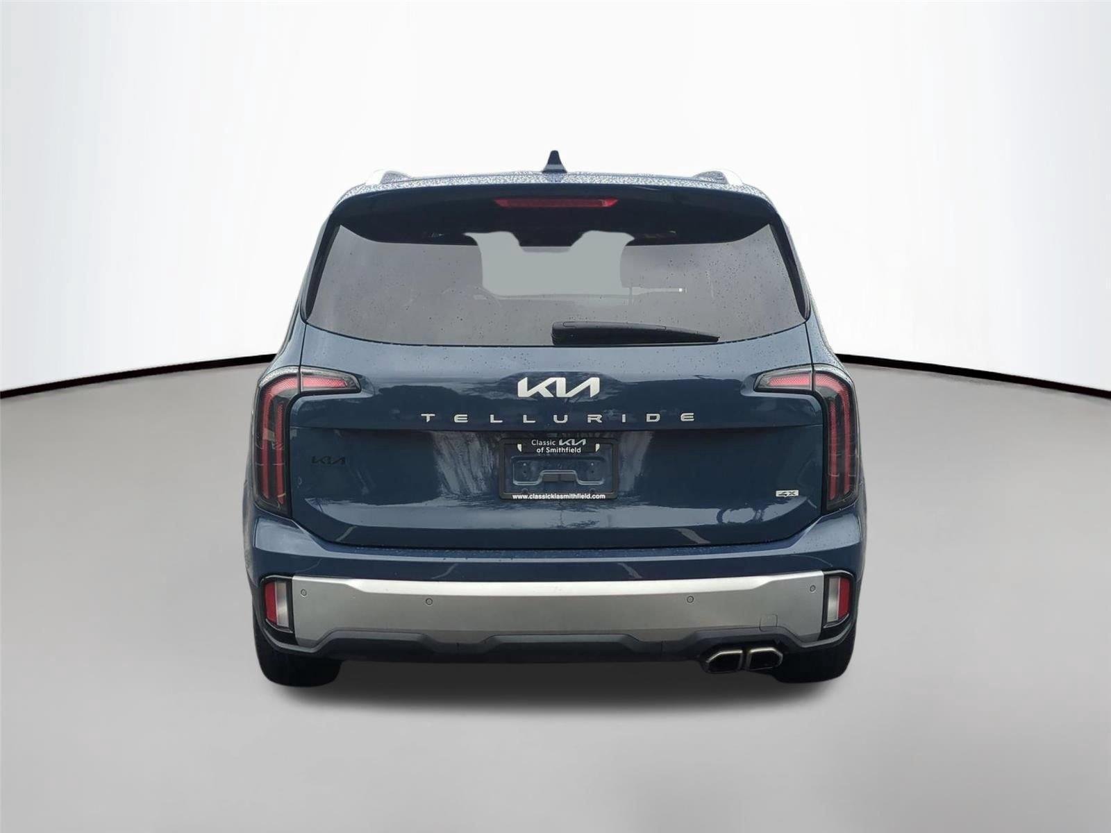 Used 2024 Midnight Lake Blue Kia SX image 4