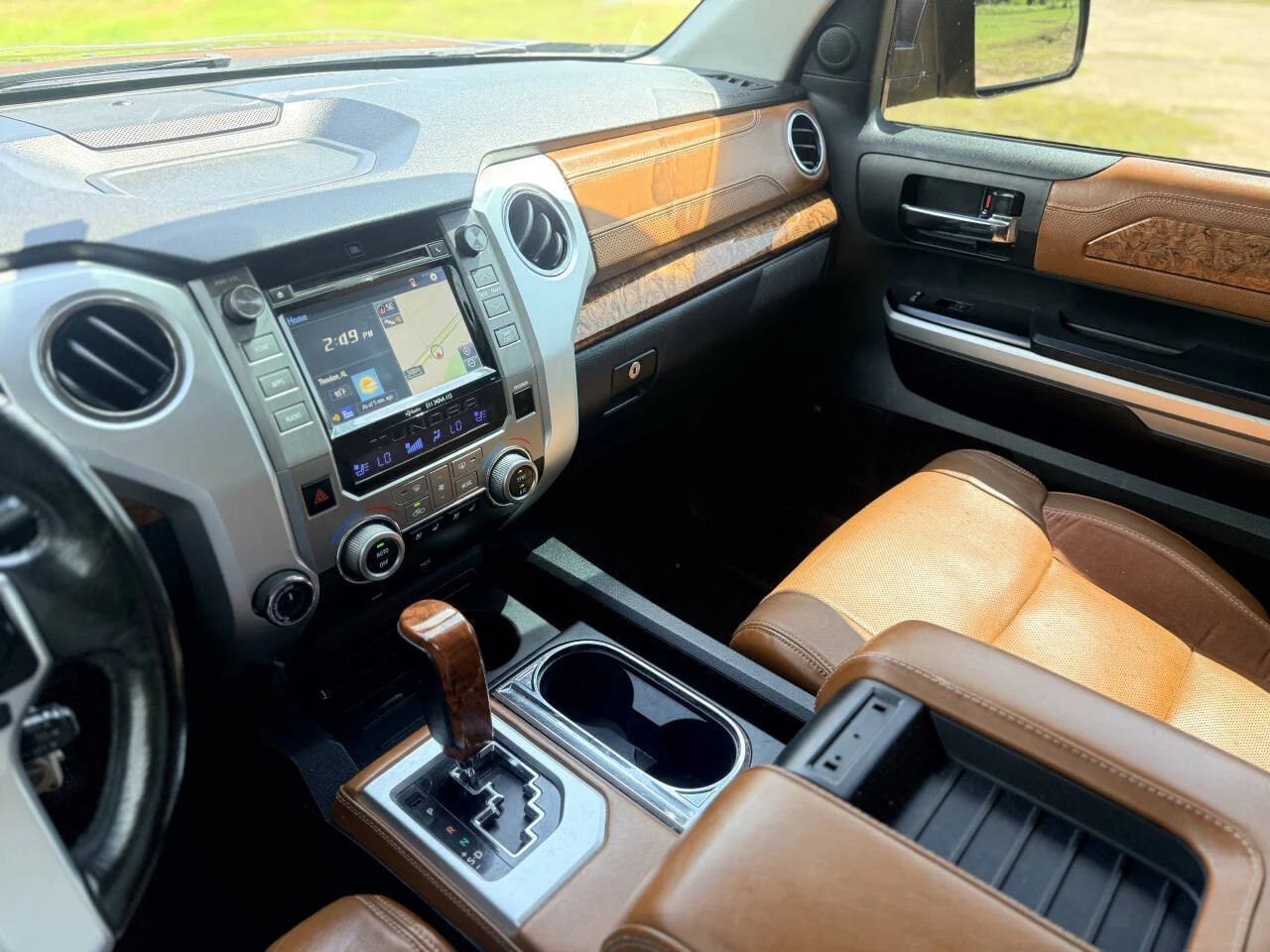 Used 2017 Brown Toyota 1794 Edition 4x4 4dr CrewMax Cab Pickup SB (5.7L V8 FFV) image 21