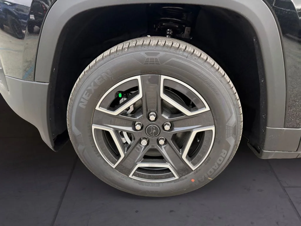 New 2026 Black Jeep Laredo image 9