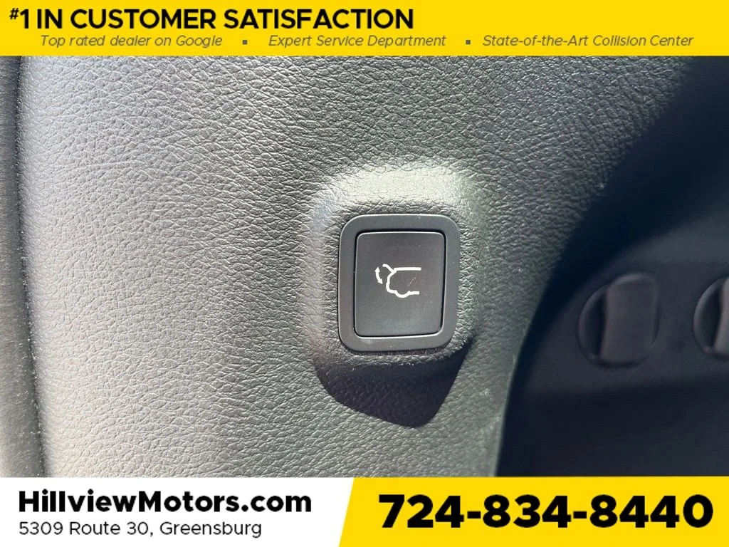 Certified Used 2019 Bright White Clearcoat Jeep Limited image 29