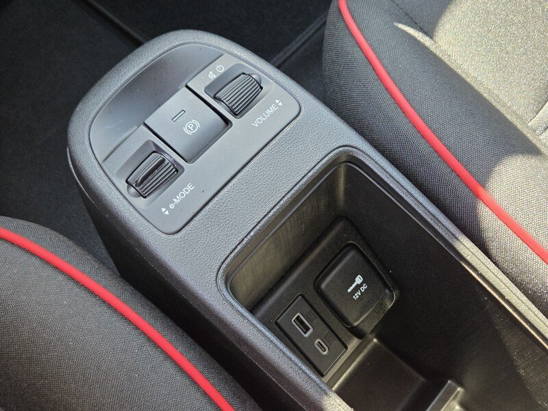 Used 2024 Red FIAT Battery Electric image 24