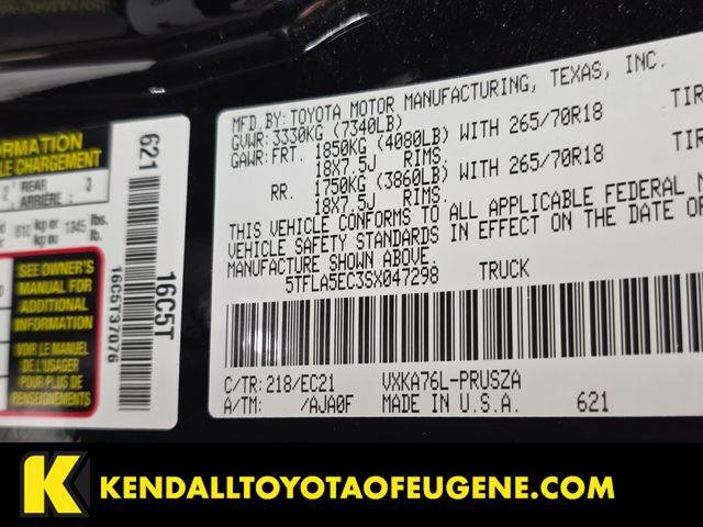 Certified Used 2025 MIDNIGHT BLACK METALLIC Toyota  image 10