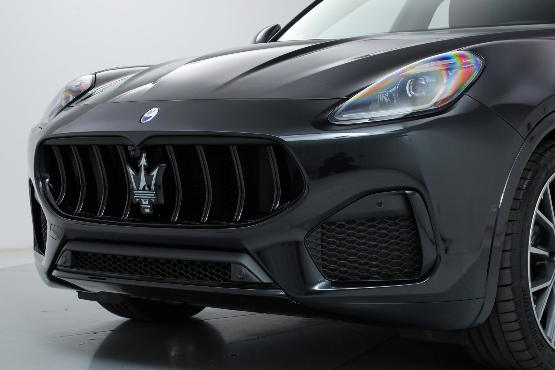 2026 Maserati Grecale Modena V6 - Photo 10