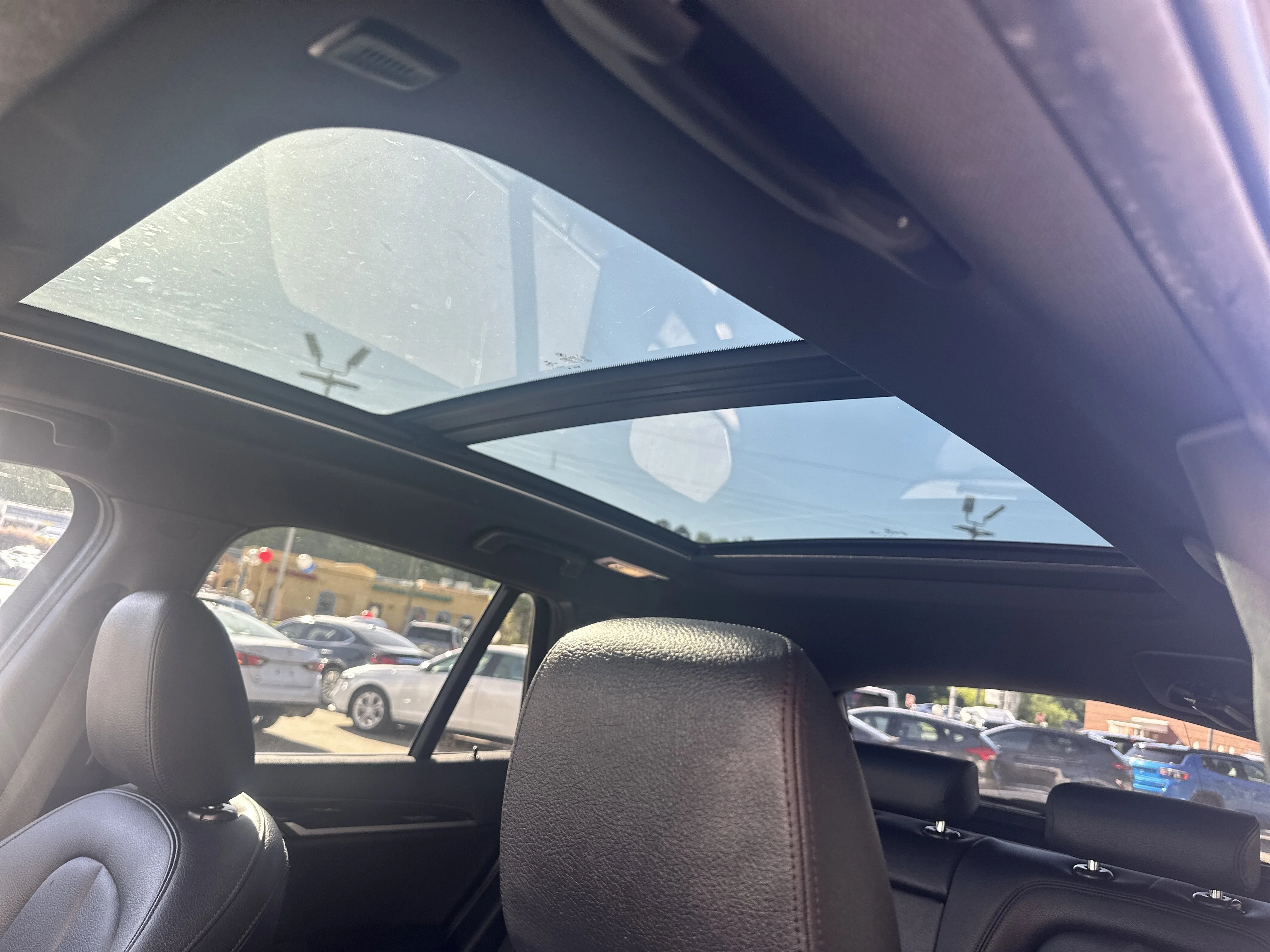 Used 2019 Black Sapphire Metallic BMW xDrive28i image 24