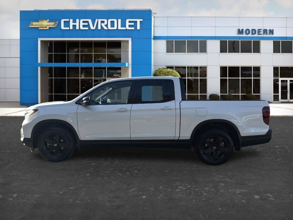 Used 2023 White Honda Black Edition image 2
