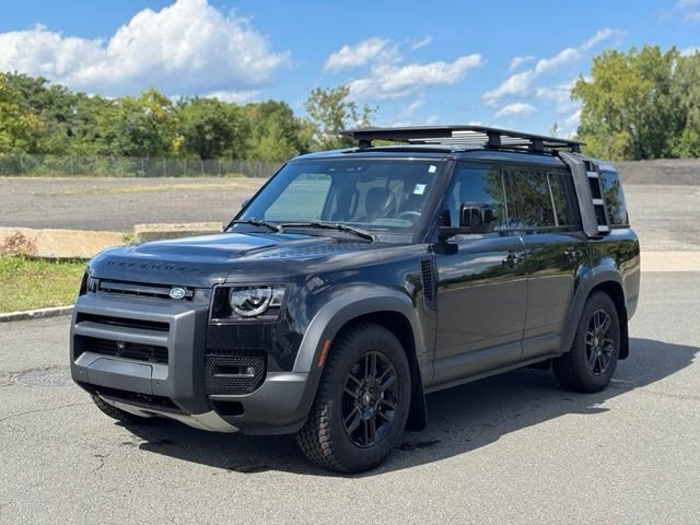 2023 Land Rover Defender 130 SE