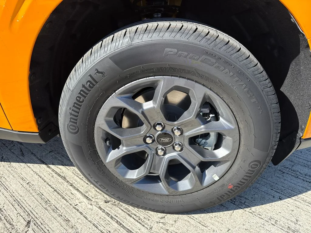 New 2026 Orange Ford XLT image 10