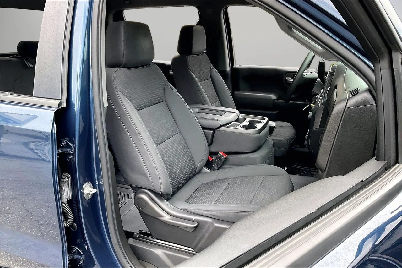 Certified Used 2021 Blue Chevrolet Custom image 22