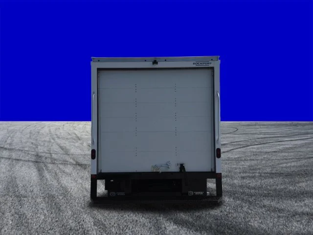 New 2027 Oxford White Ford E-450 DRW image 5