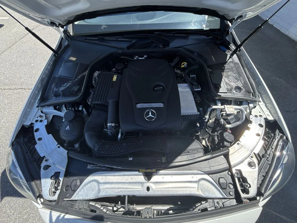 Used 2016 White Mercedes-Benz C 300 image 18