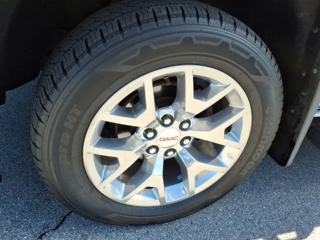 Certified Used 2018 Blue GMC SLT image 4