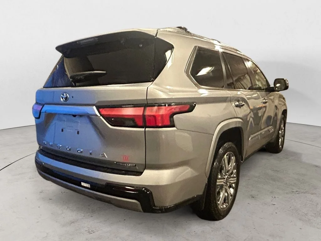 New 2026 Celestial Silver Metallic Toyota Capstone image 5