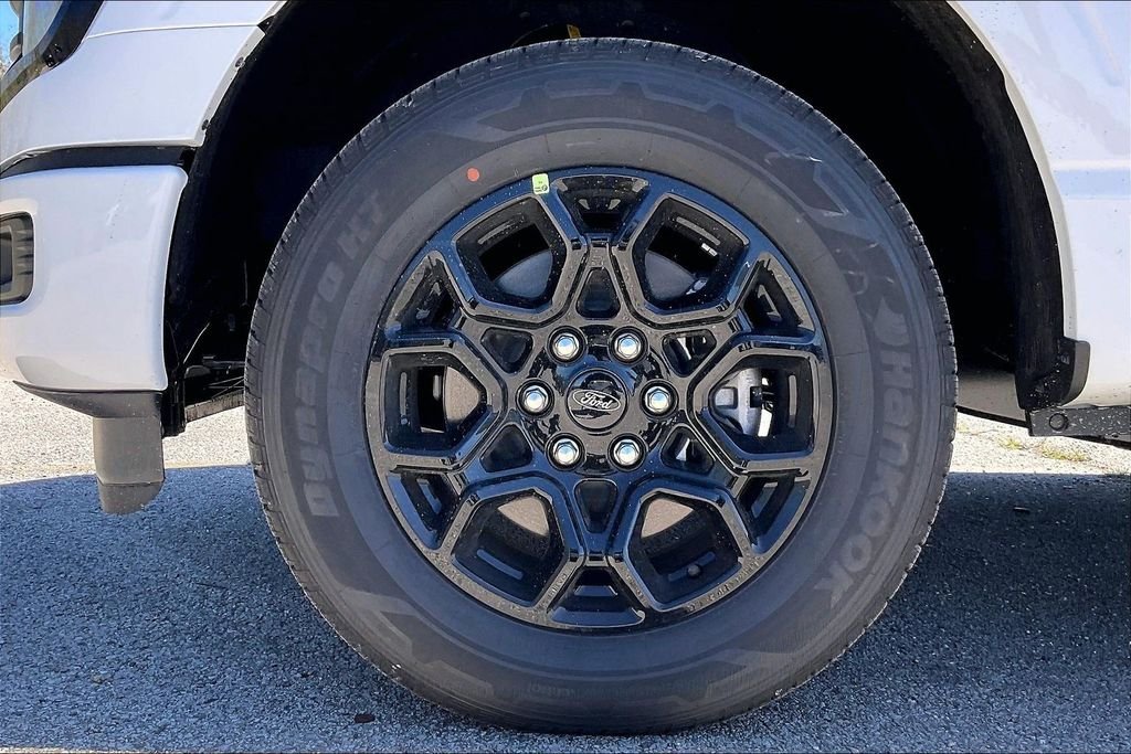 New 2026 Ford F-150 XLT 4D SuperCrew