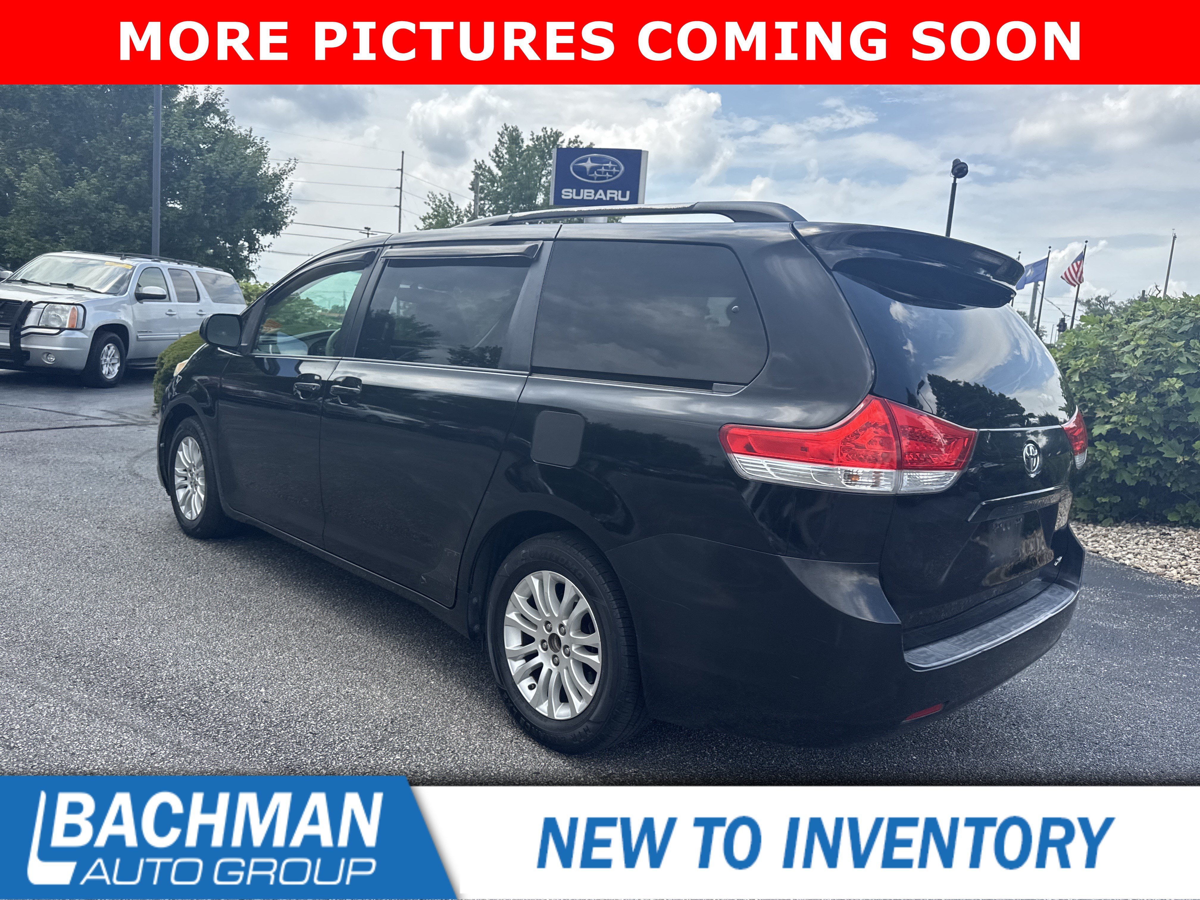 Used 2011 Black Toyota XLE image 8
