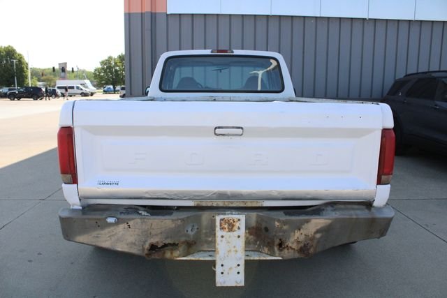 Used 1996 White Ford XL image 21