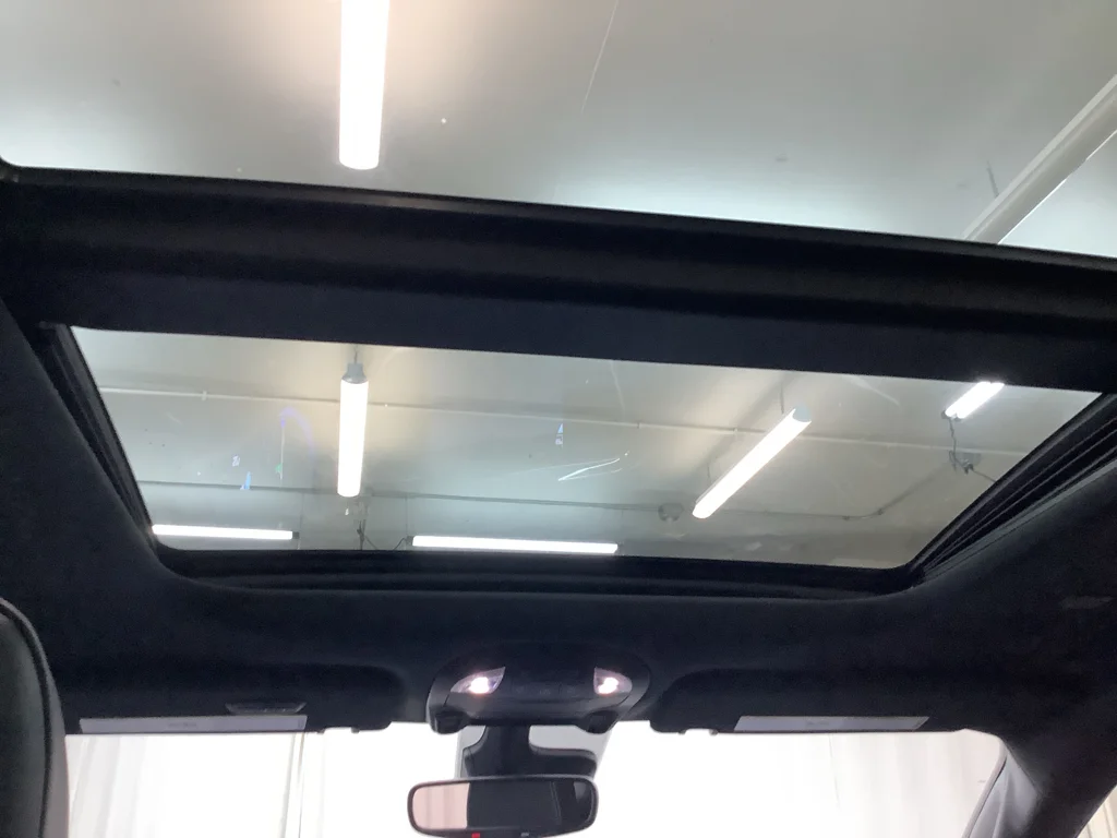 2026 Chrysler Pacifica Select - Photo 26