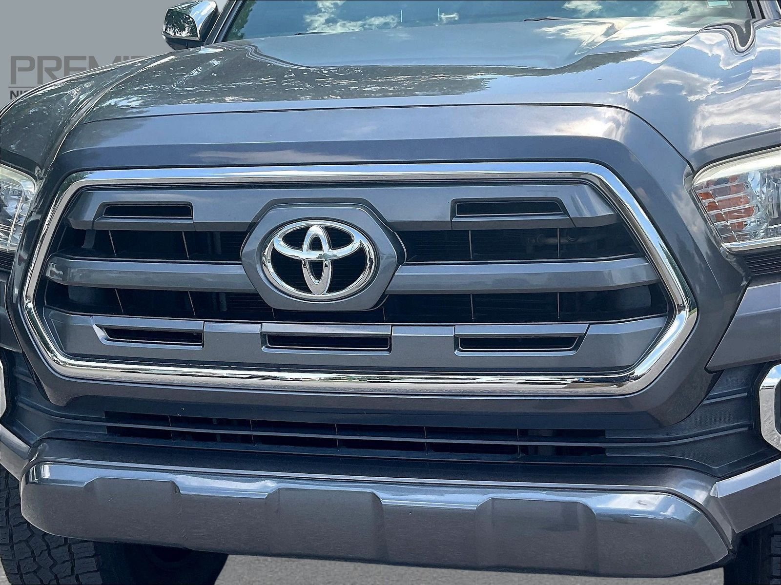 Used 2016 Gray Toyota Limited image 23