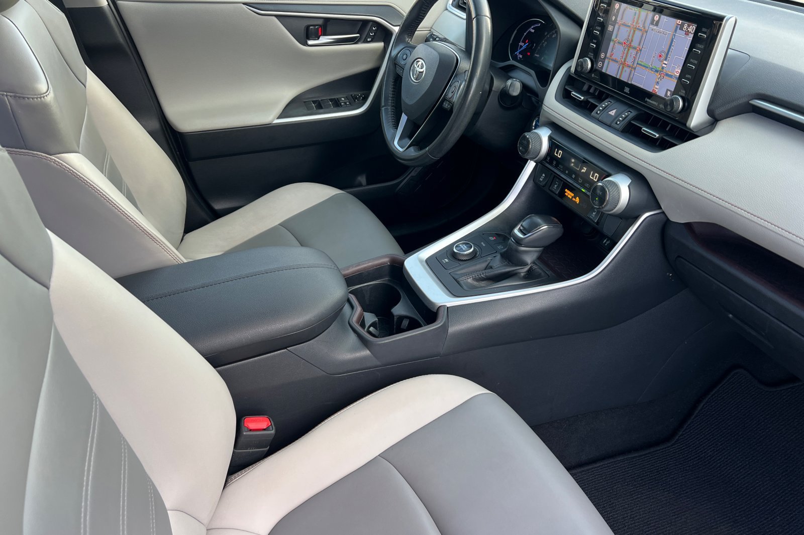 Certified Used 2019 Silver Sky Metallic Toyota Hybrid Limited image 16