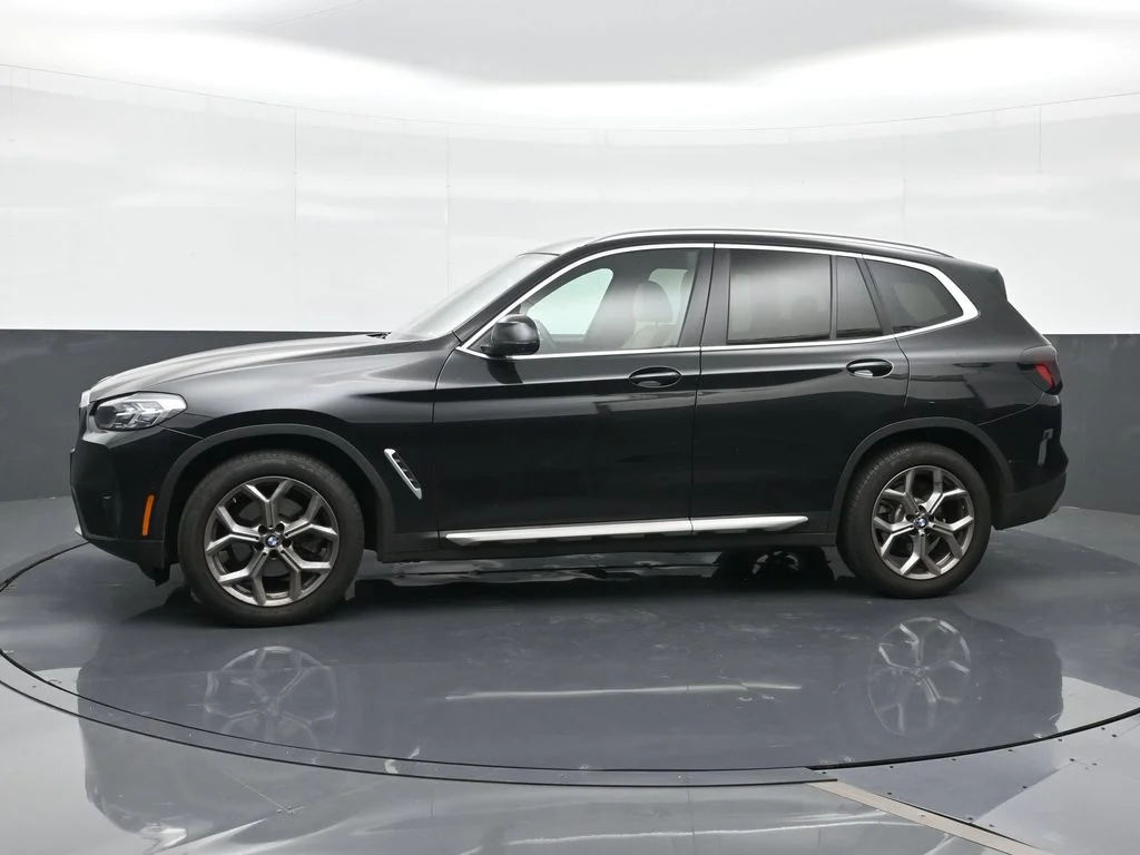 Certified Used 2024 Black BMW sDrive30i image 3