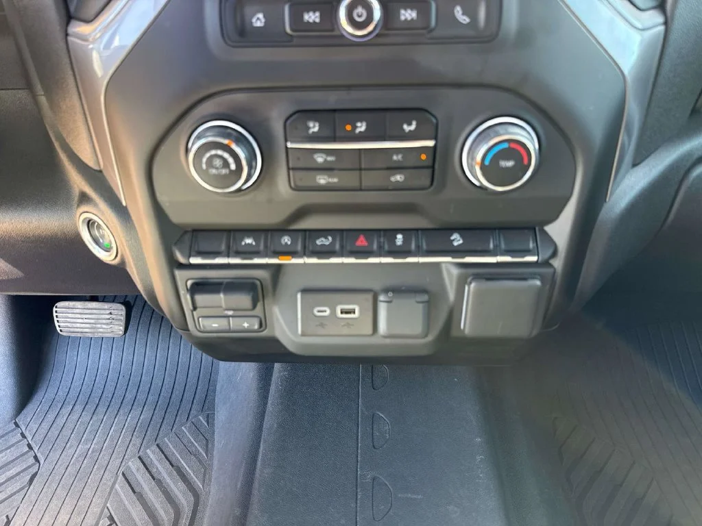 Used 2024 Sterling Gray Metallic Chevrolet Custom Trail Boss image 33
