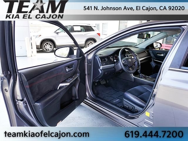 Used 2017 Gray Toyota XSE image 35