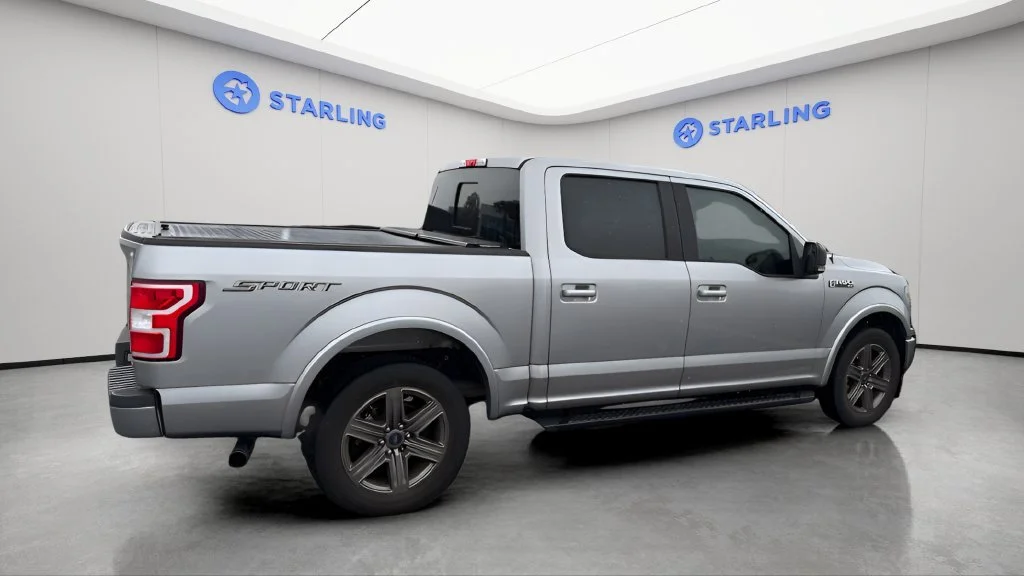 Used 2020  Ford XL image 3
