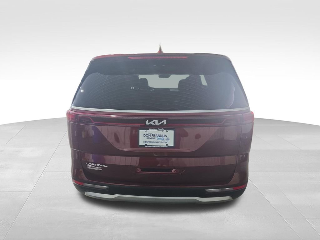 Used 2024 Red Kia EX image 5